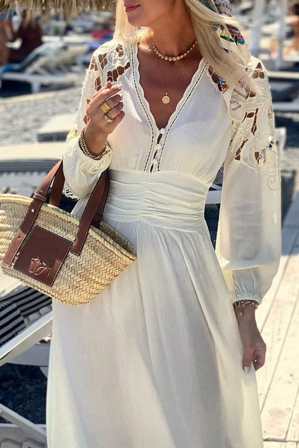 Classic Vintage & Enduringly Stylish Dress