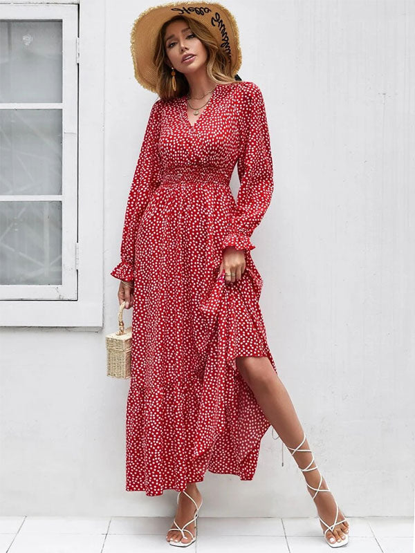 Effortlessly Elegant Dress with a Timeless Design