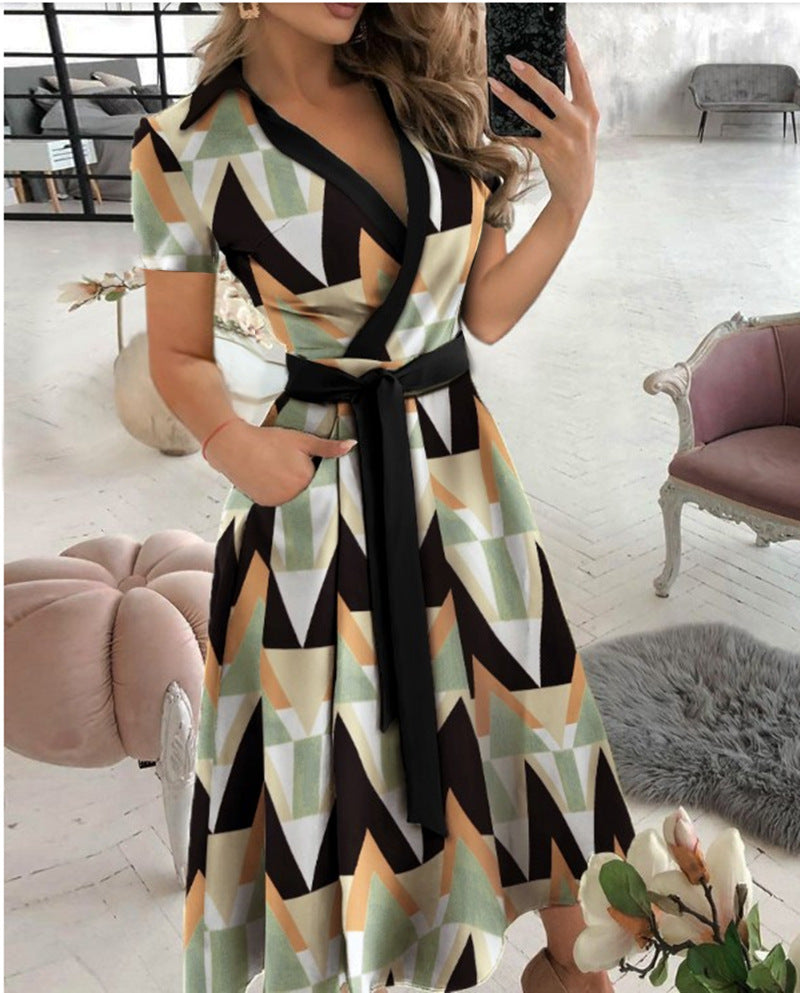Classic Vintage Dress with a Flattering Fit