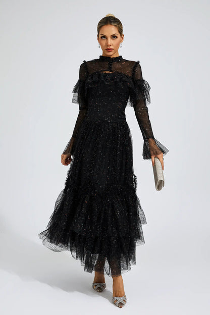 Classic Vintage Dress with a Flattering Fit