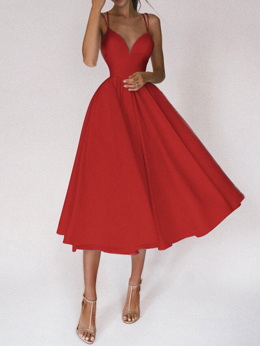 Well Tailored Dress with a Graceful Silhouette