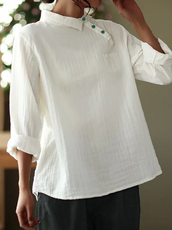 Classic Vintage Shirt with a Flattering Fit