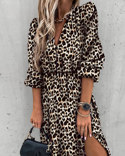 Sophisticated Dress with a Clean Classic Look