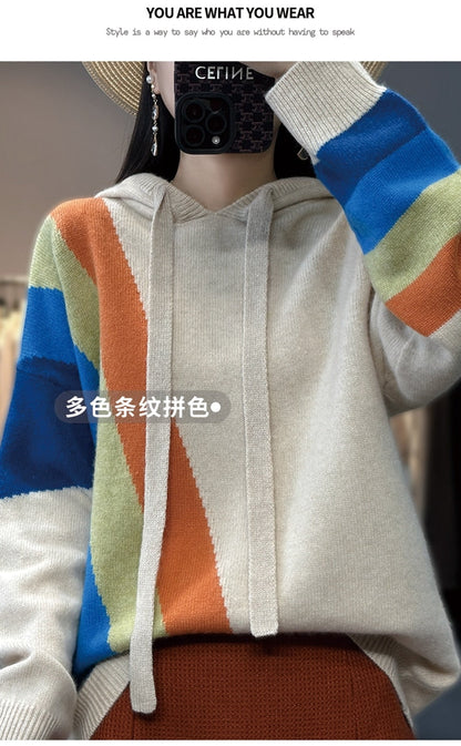 Well Tailored Sweater with a Graceful Silhouette
