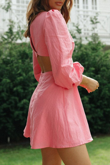 Effortlessly Elegant Dress with a Timeless Design