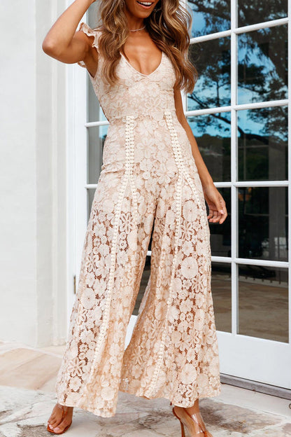 Well Tailored Garment with a Graceful Silhouette