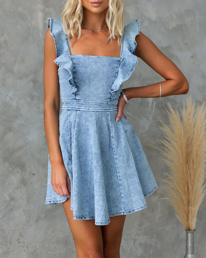 Beautifully Crafted Dress in a Classic Style