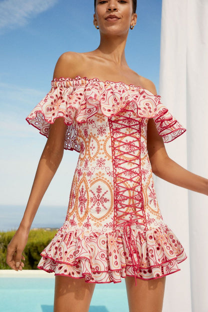 Beautifully Crafted Dress in a Classic Style