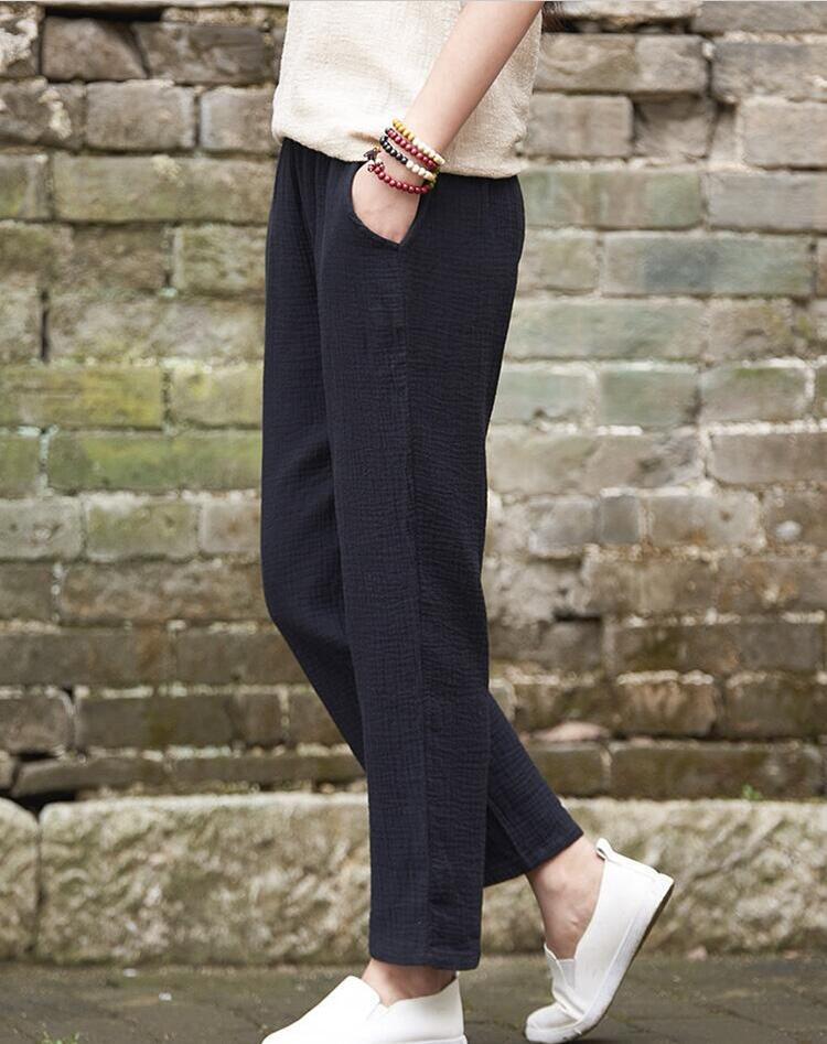 Well Tailored Pants with a Graceful Silhouette