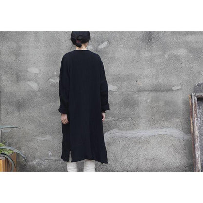 Well Tailored Cardigan with a Graceful Silhouette