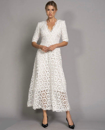 Classic Vintage & Enduringly Stylish Dress