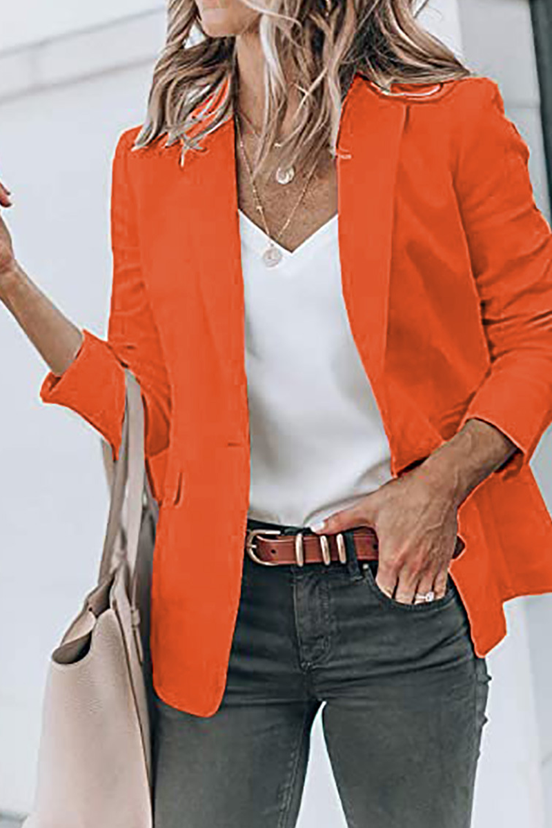 Sophisticated Garment with a Clean Classic Look