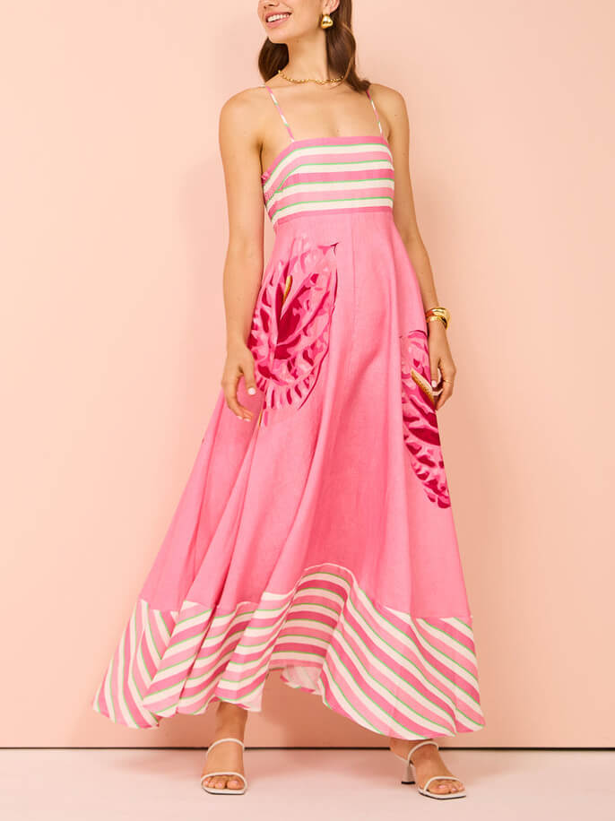 Classic Vintage & Enduringly Stylish Dress