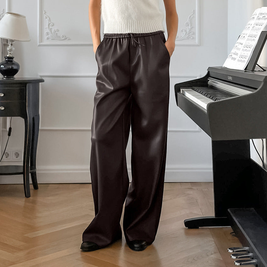 Classic Vintage Trousers with a Flattering Fit