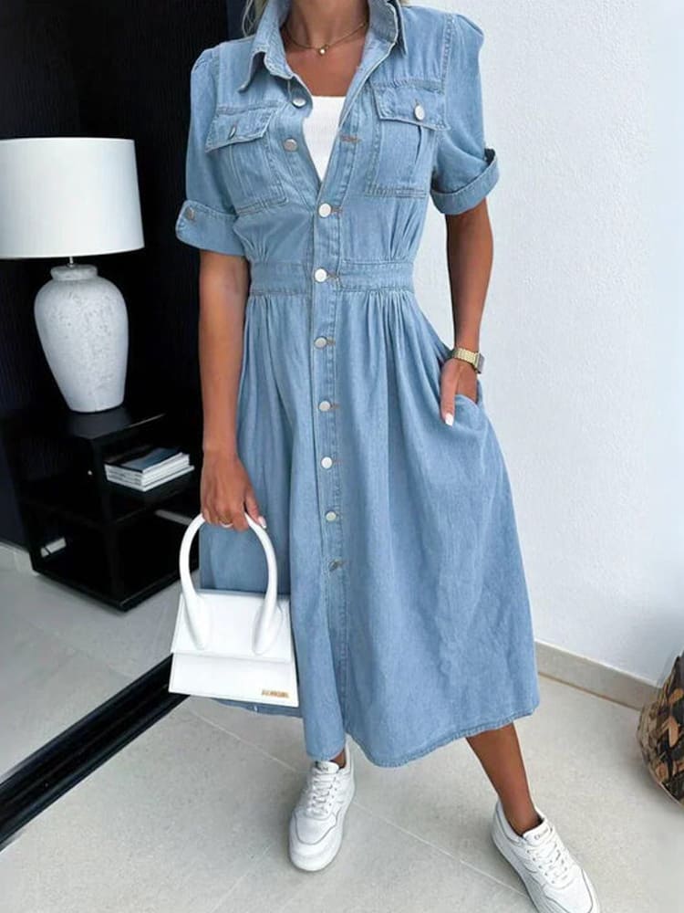 Gracefully Styled Dress for Any Occasion