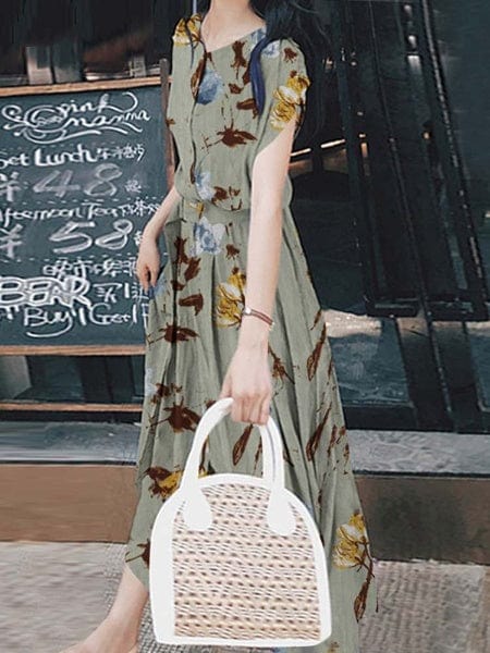 A Vintage Style Dress with Delicate Timeless Details