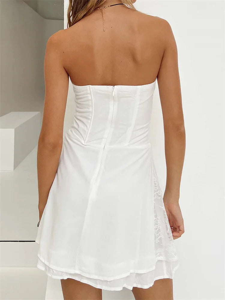 Effortlessly Elegant Dress with a Timeless Design