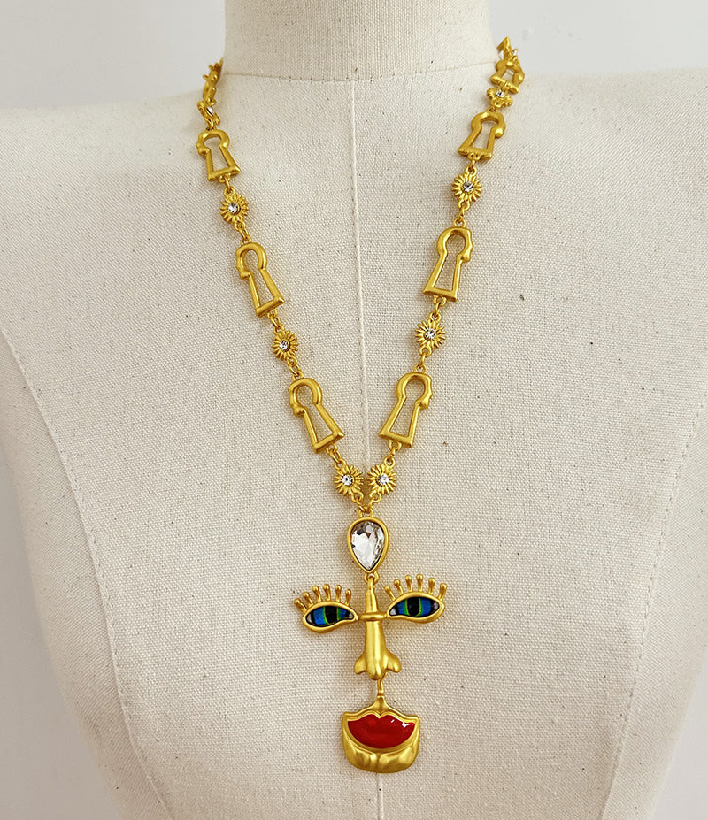 Classic Necklace with Timeless Appeal