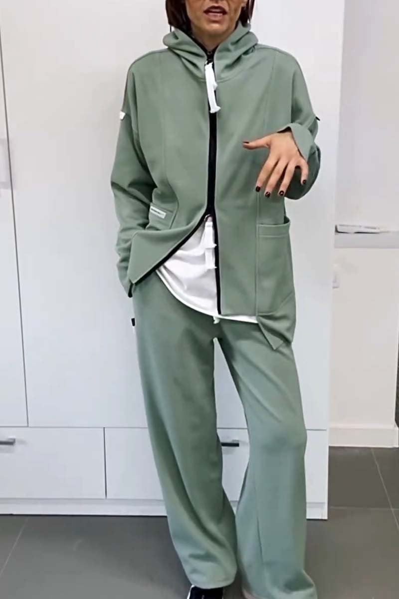 Sophisticated Jacket with a Clean Classic Look