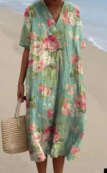 Classic Vintage & Enduringly Stylish Dress