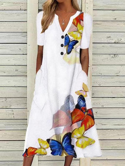 Beautifully Finished Dress in a Timeless Design