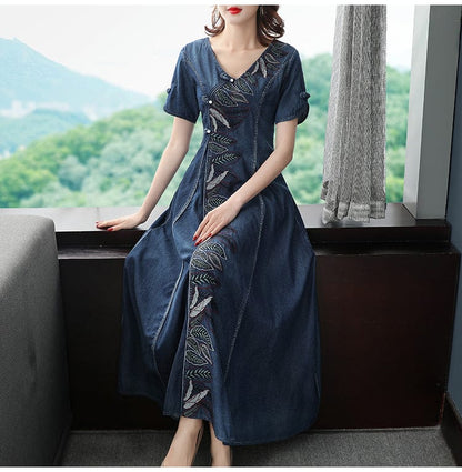 Polished Dress with an Effortless Classic Look