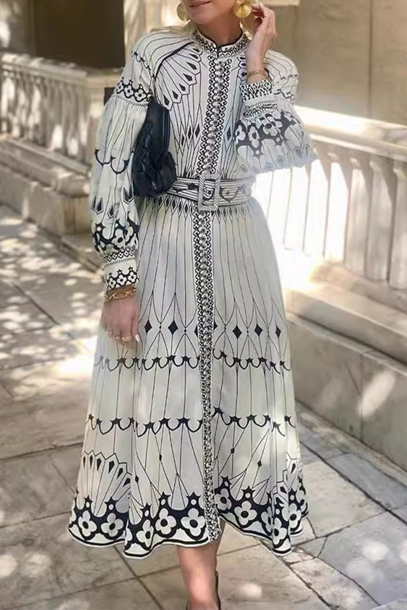 Sophisticated Dress with a Clean Classic Look