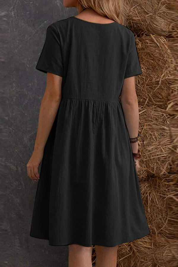 Polished Dress with an Effortless Classic Look