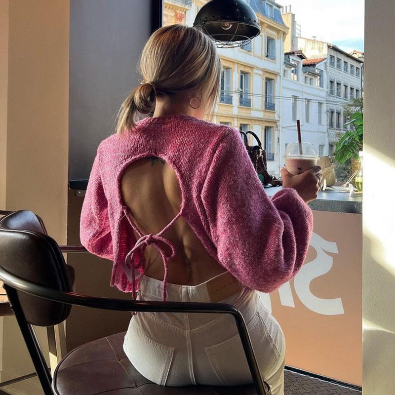 Classic Vintage Sweater with a Flattering Fit