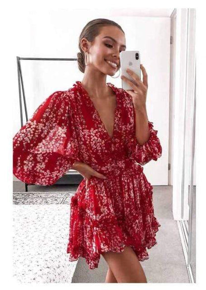 Classic Vintage & Enduringly Stylish Dress