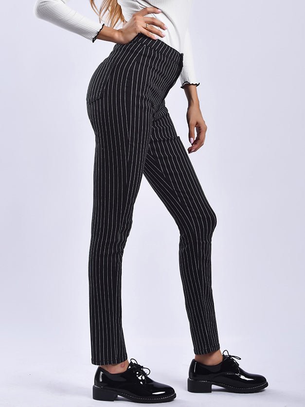 Classic Vintage Pants with a Flattering Fit