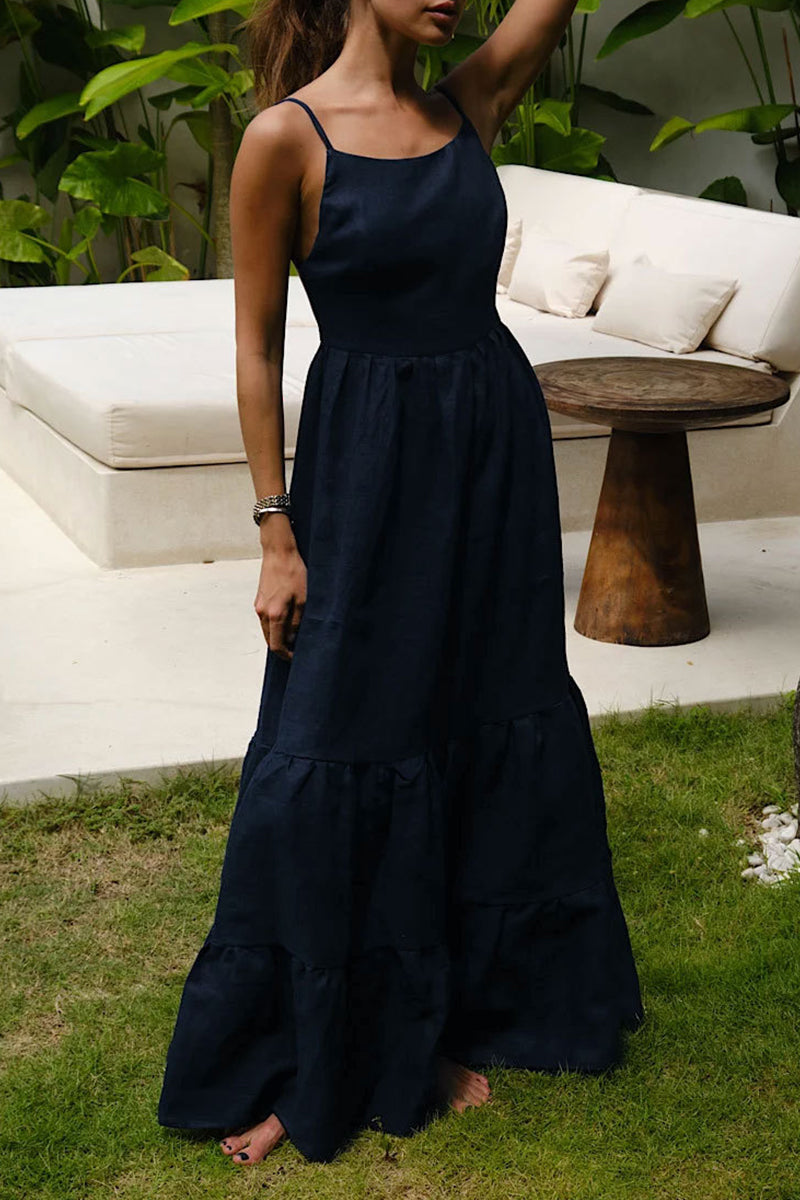 Effortlessly Elegant Dress with a Timeless Design