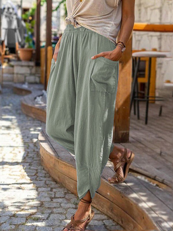 Well Tailored Pants with a Graceful Silhouette