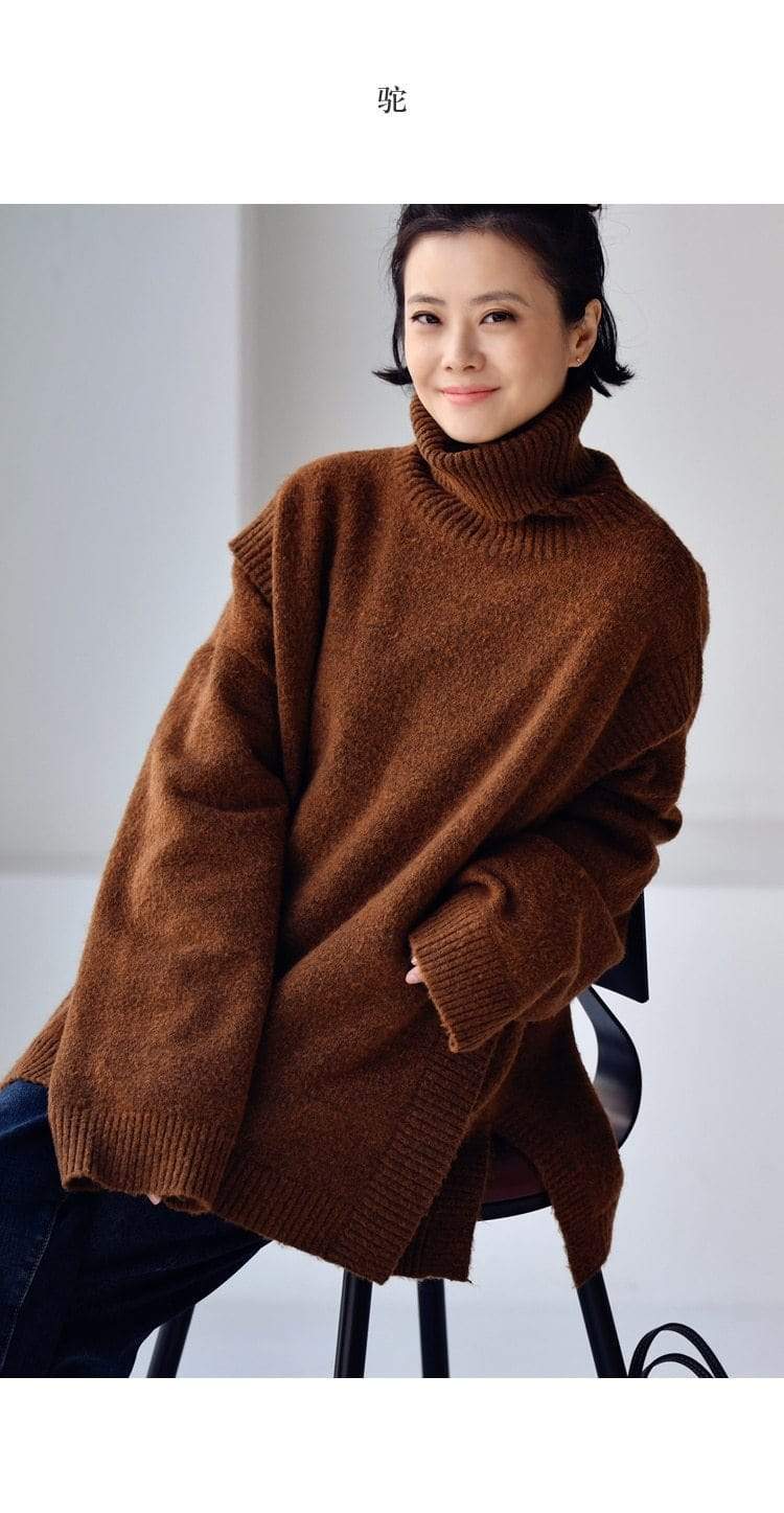 Classic Vintage Sweater with a Flattering Fit