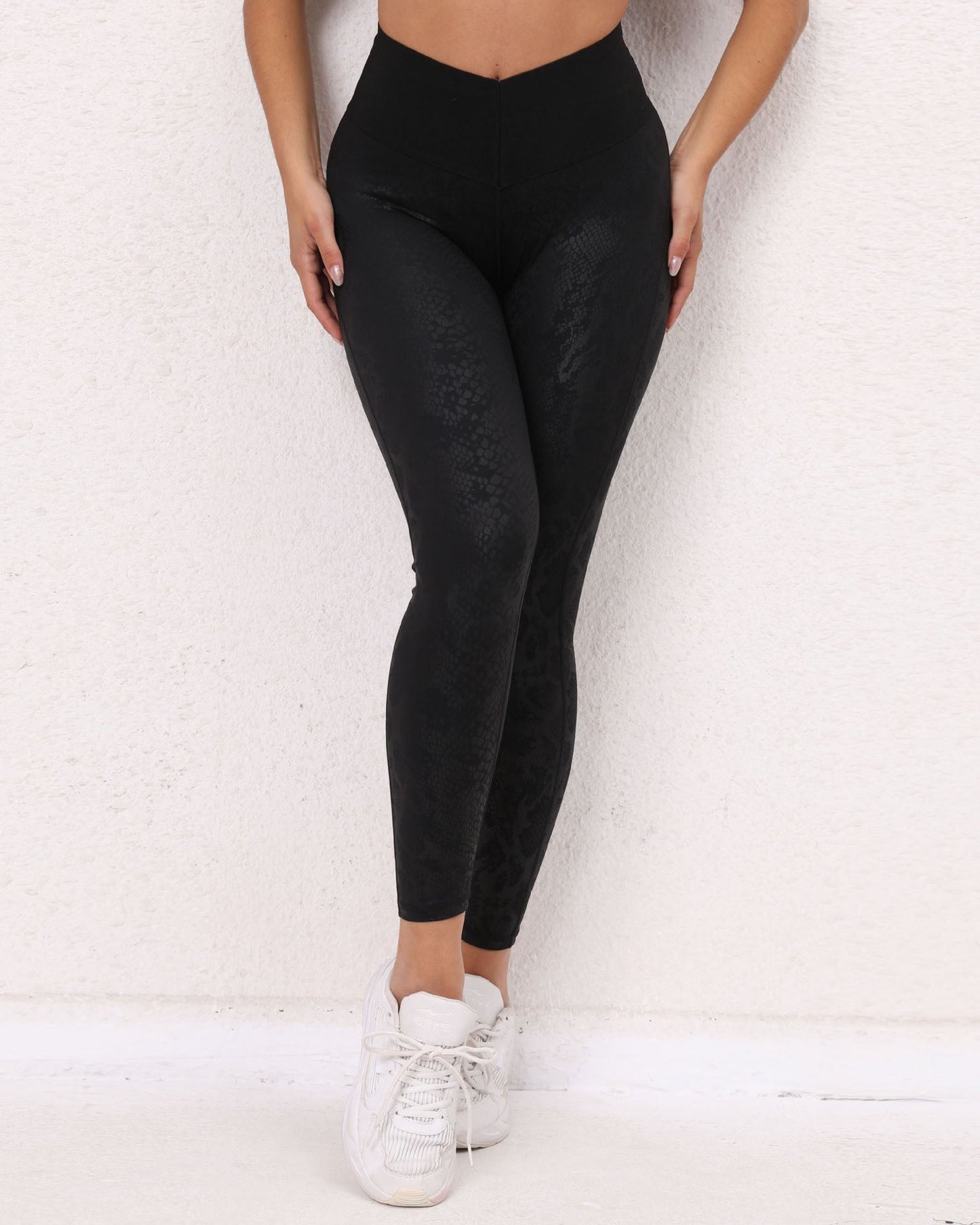 Classic Vintage Pants with a Flattering Fit