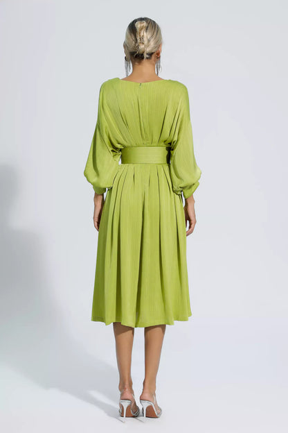 Classic Vintage & Enduringly Stylish Dress