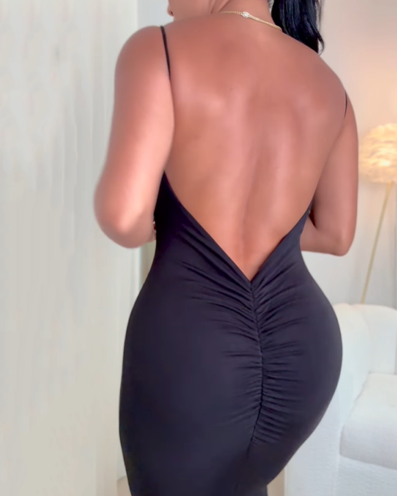 Gracefully Styled Dress for Any Occasion