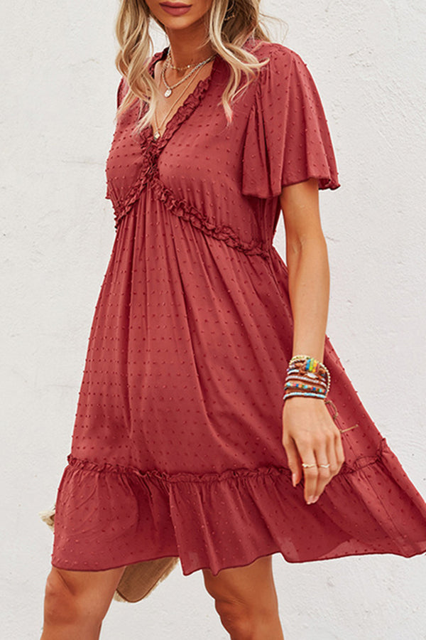 Effortlessly Elegant Dress with a Timeless Design