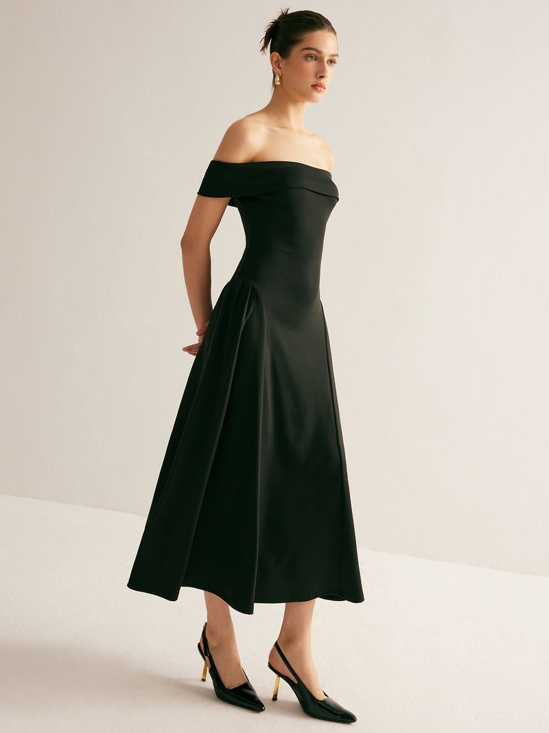 Classic Vintage Dress with a Flattering Fit