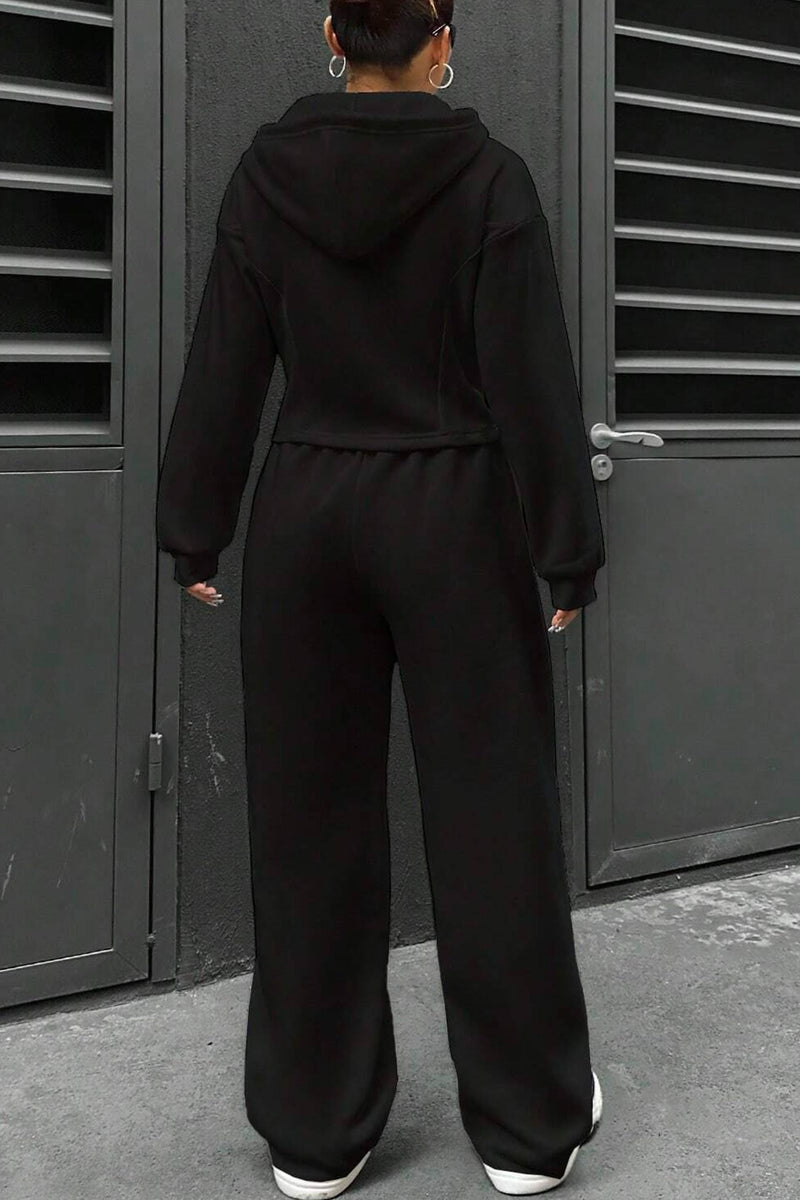 Elegantly Styled Pants for Everyday Wear