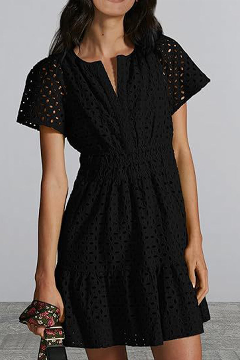 Classic Vintage & Enduringly Stylish Dress