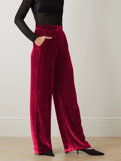 Beautifully Crafted Pants in a Classic Style