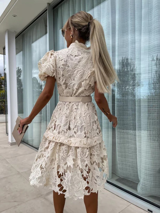 Classic Vintage Dress with a Flattering Fit
