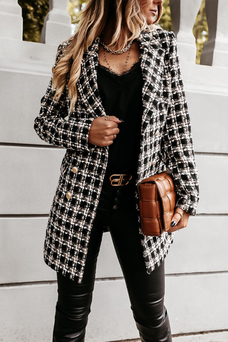 Sophisticated Garment with a Clean Classic Look