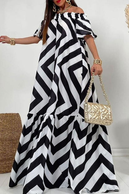 Effortlessly Elegant Dress with a Timeless Design