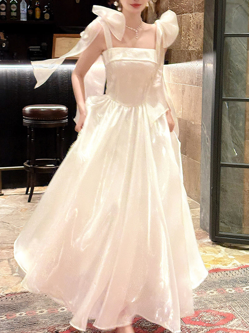 Beautifully Finished Garment in a Timeless Design