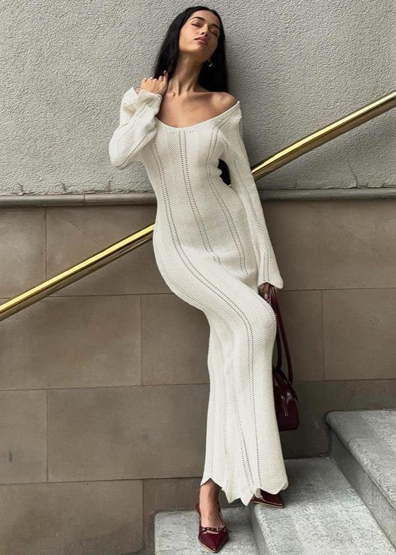 Effortlessly Elegant Dress with a Timeless Design