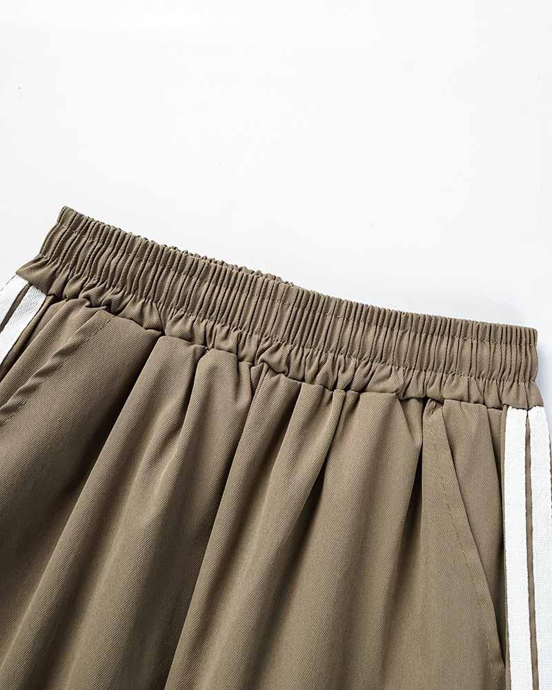 Sophisticated Pants with a Clean Classic Look