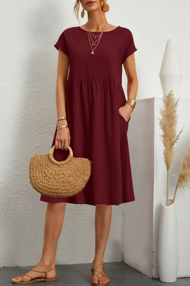 Well Tailored Dress with a Graceful Silhouette