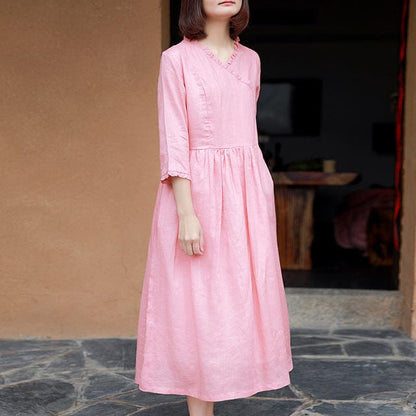 Sophisticated Dress with a Clean Classic Look